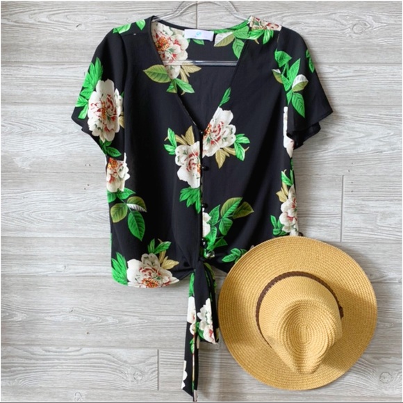 Infinity Raine Tops - ✨LAST ONE✨Black Floral Tie Front Top